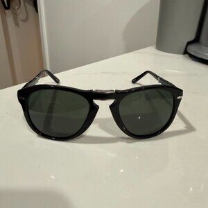 Persol 714